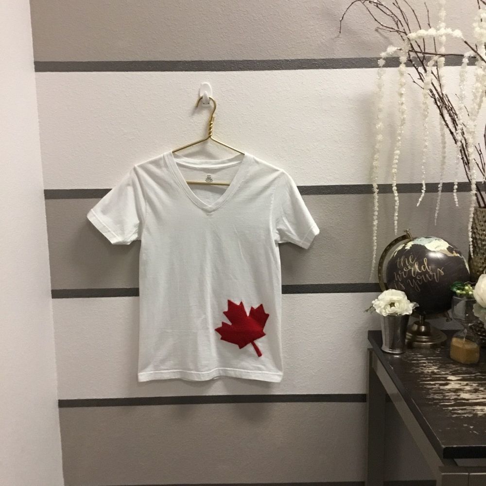 Maple Leaf Tee (brand unknown)